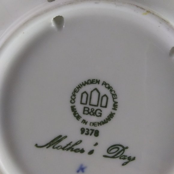 2 B & G Copenhagen Porcelain plates Mother's Day - Picture 5 of 6